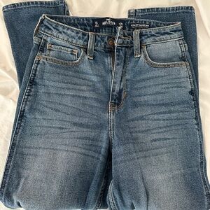 Ripped Hollister Mom Jeans Ultra High Rise